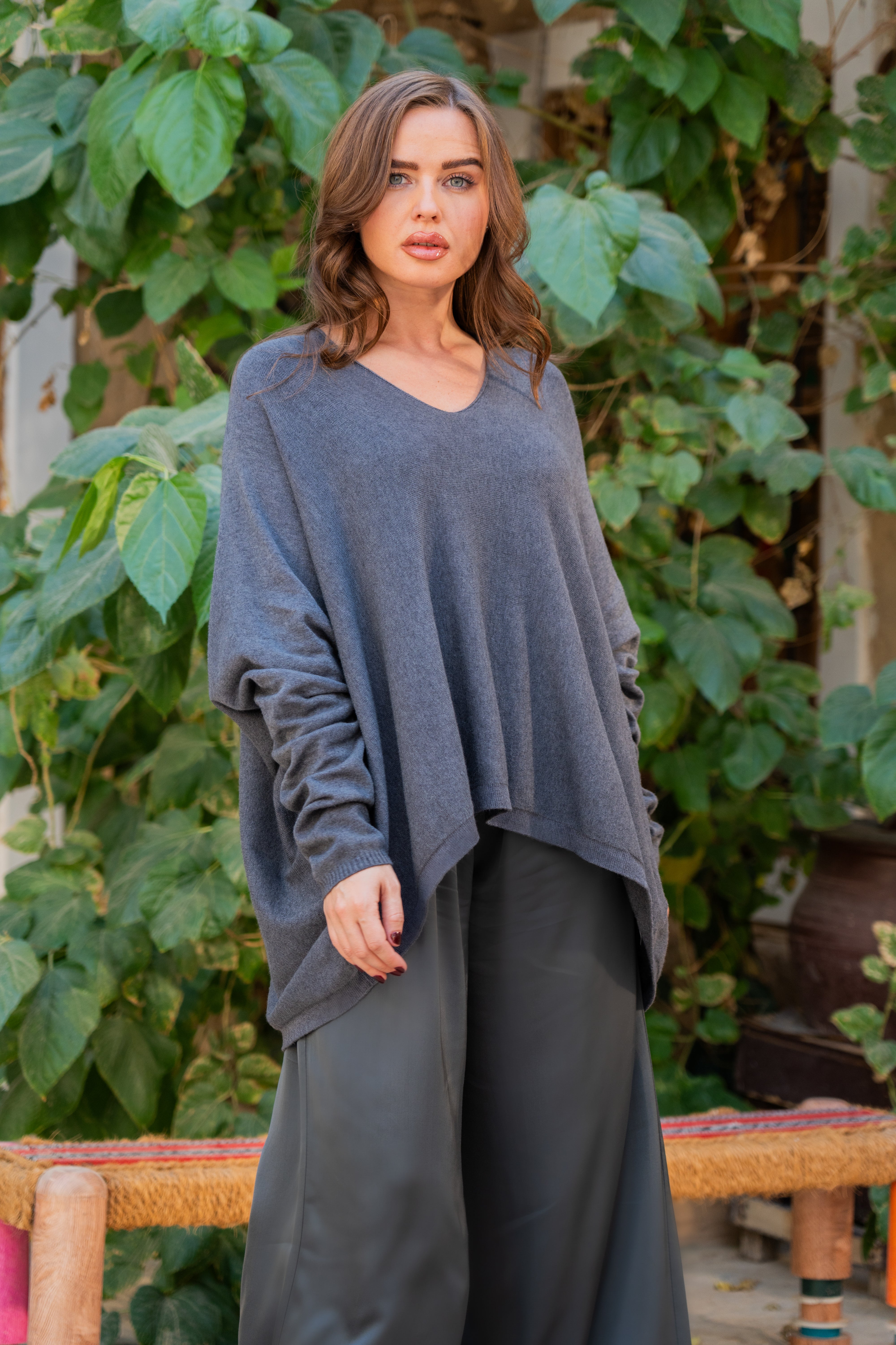 GRAY V NECK WOOL SWEATER